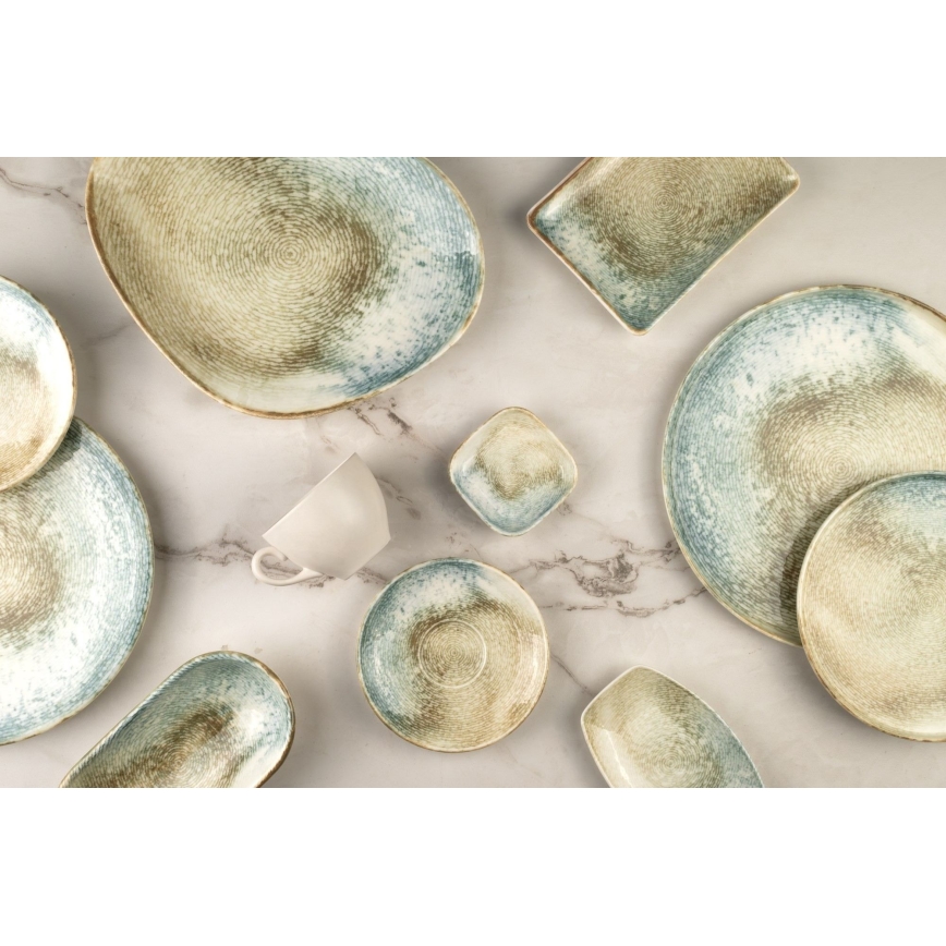 18-teiliges Geschirrset mehrfarbig/Porzellan