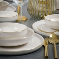 18-teiliges Tafelservice, weiß/gold, Porzellan