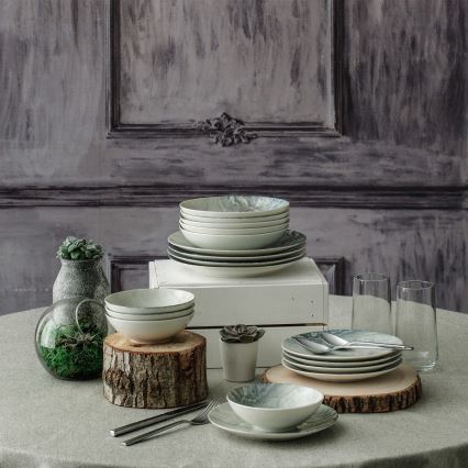 24-teiliges Porzellan-Tafelservice, braun