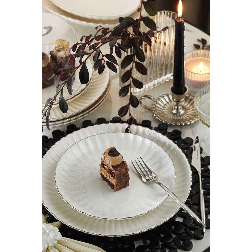 27-teiliges Porzellan-Tafelservice, weiß/silber