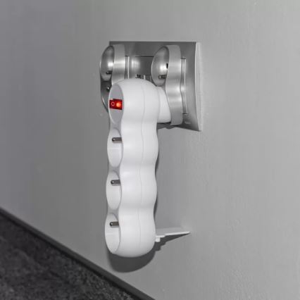 3-fache Steckdosenleiste mit Schalter