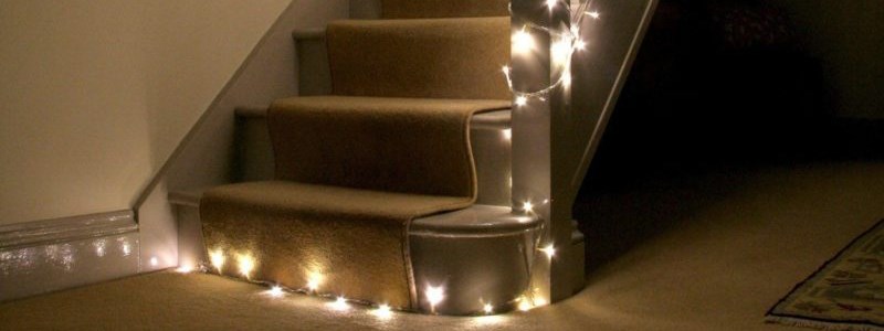 Wie wählt man Beleuchtung ins Treppenhaus?