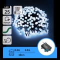Aigostar - LED-Außen-Weihnachtslichterkette 25xLED/8 Funktionen 3xAA 2,8m IP44 kaltweiß