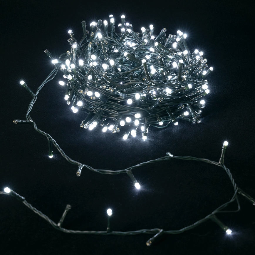 Aigostar - LED-Außen-Lichterkette 100xLED/8 Funktionen 3xAA 5,3 m IP44 kaltweiß
