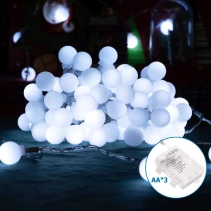 Aigostar - LED-Außen-Lichterkette 50xLED/3xAA/8 Funktionen 5,3 m IP44 kaltweiß