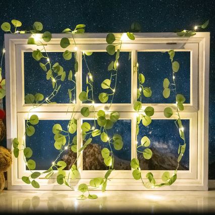 Aigostar - LED Solar-Lichterkette 100xLED/12m IP65 300 mAh warmweiß Eukalyptus