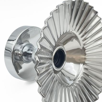 Aufgesetzte Deckenleuchte TRISH 1xE27/15W/230V glänzender Chrom/rauchschwarz