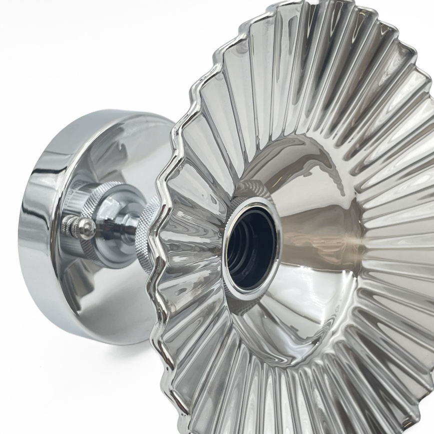 Aufgesetzte Deckenleuchte TRISH 1xE27/15W/230V glänzender Chrom/rauchschwarz