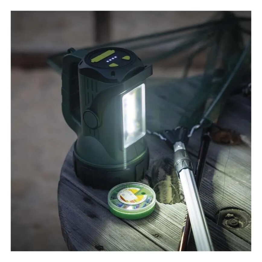 Aufladbare LED-Taschenlampe LED/3,7V IP43 700 lm 3600mAh