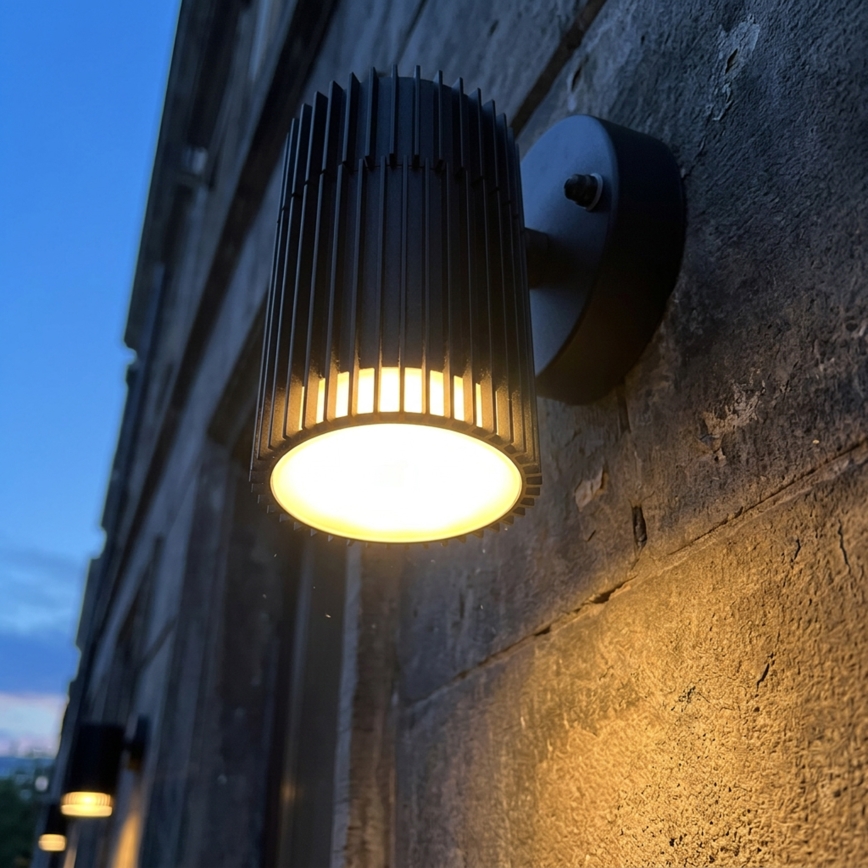 Außen-Wandspot LANTHEA 1xGU10/11W/230V IP44 schwarz