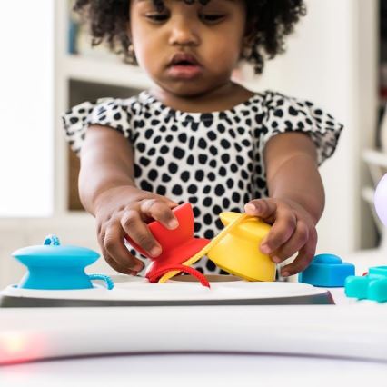 Baby Einstein - Aktivitätstisch für Kinder CURIOSITY 3xAA