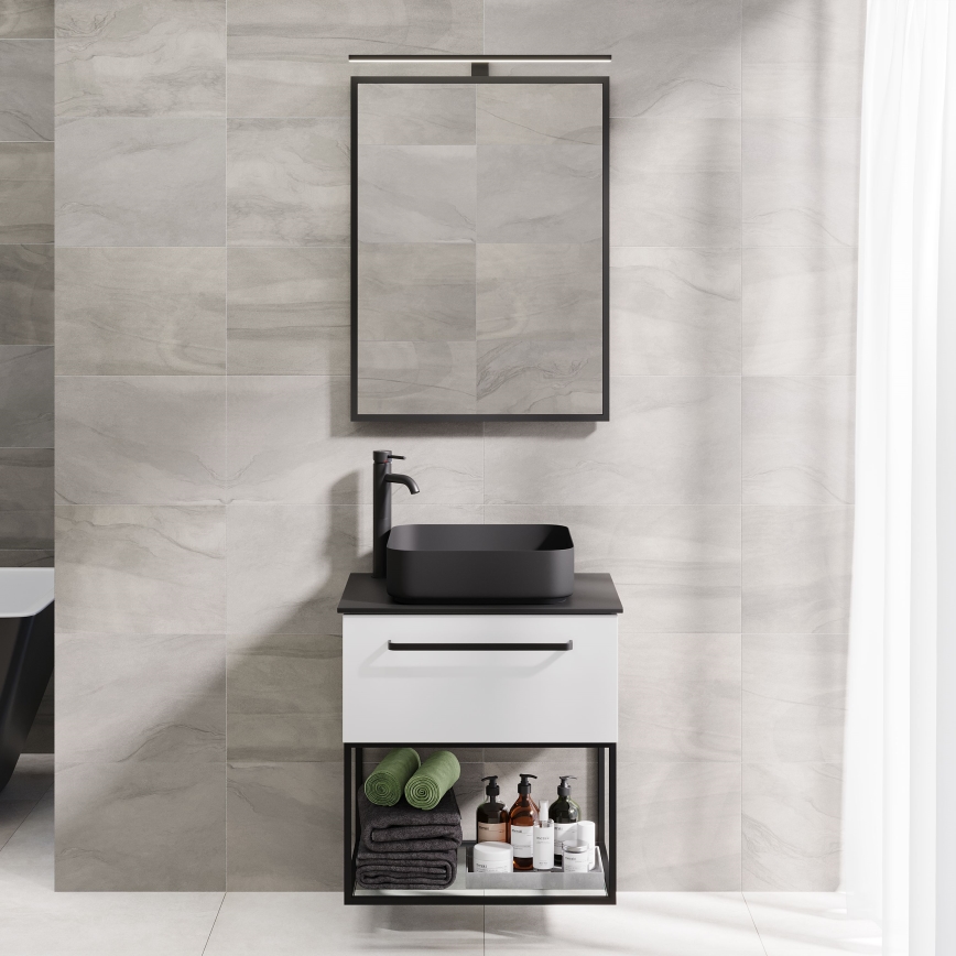 Badezimmerspiegel BORGSTED 60x80 cm schwarz