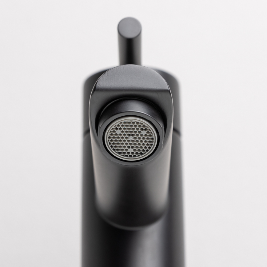 BATH DELUXE 28-017-03-02-02 - Waschbeckenarmatur RINGSTED 17,8 cm matt schwarz