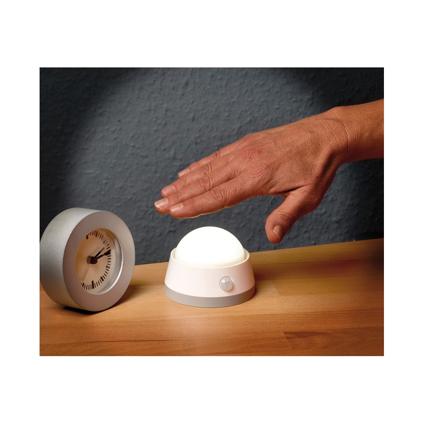 Brennenstuhl - LED-Nachtlicht mit Sensor pohybu LED/3xAA 3000K