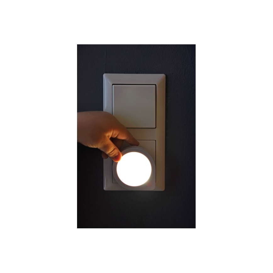 Brennenstuhl – LED-Orientierungsleuchte mit Sensor LED/0,2W/230V