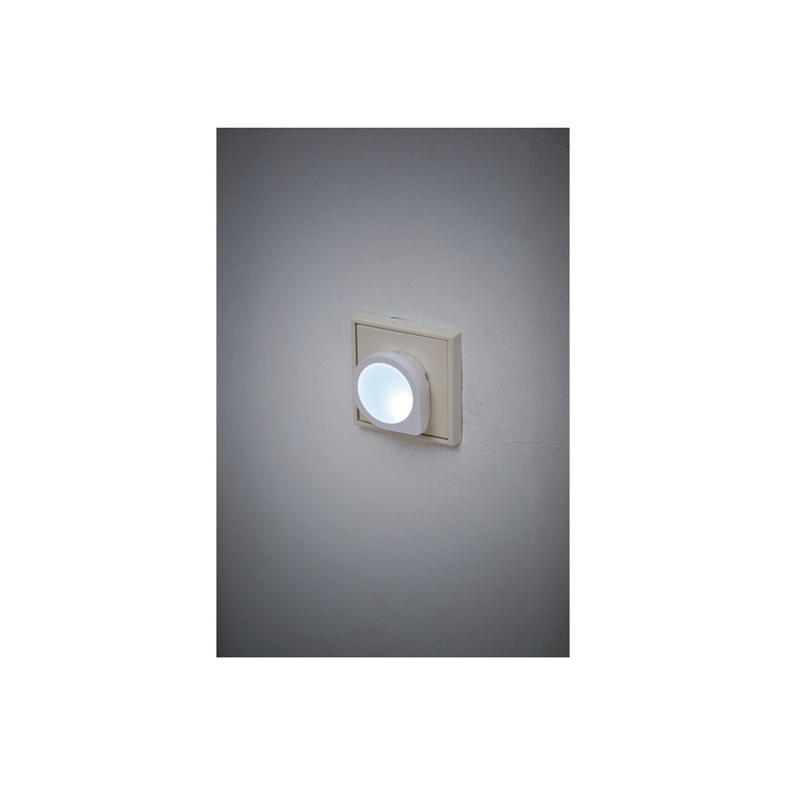 Brennenstuhl – LED-Orientierungsleuchte mit Sensor LED/0,2W/230V