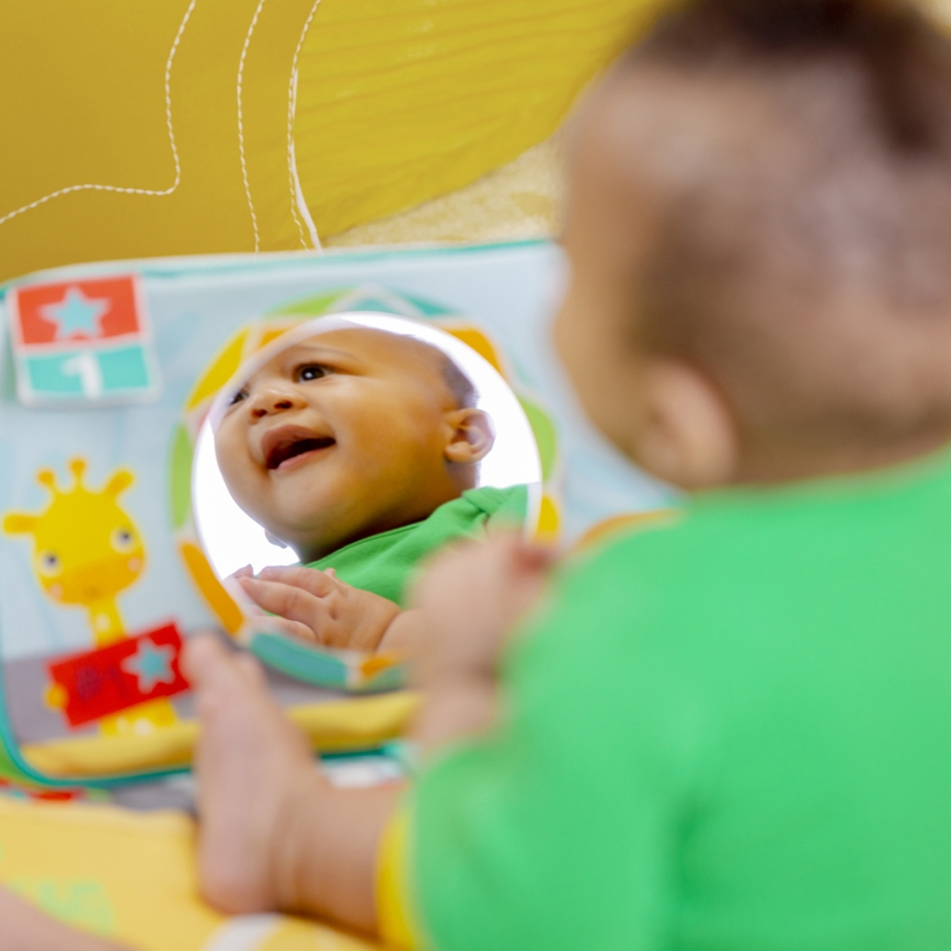 Bright Starts - Baby-Spieldecke OBALL GRIP & KICK 3xAA