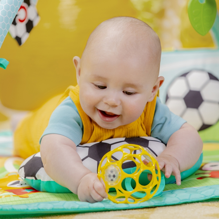 Bright Starts - Baby-Spieldecke OBALL GRIP & KICK 3xAA