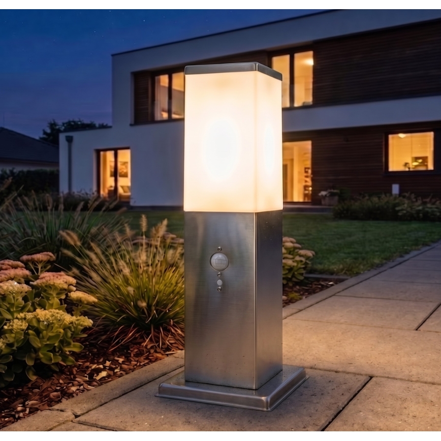 Brilagi - Außenleuchte mit Sensor NOVA 1xE27/15W/230V 40 cm IP44 mattchrom