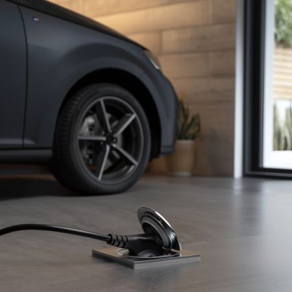 Brilagi - Boden-Einbausteckdose für den Outdoor-Bereich IP55 matt Chrom quadratisch