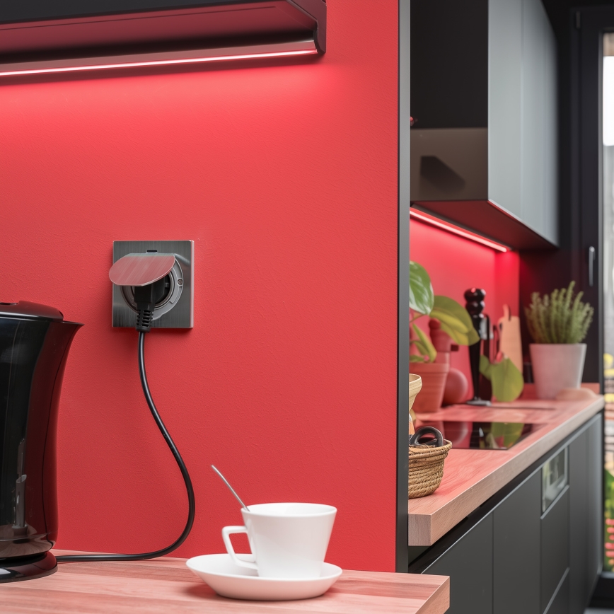 Brilagi - Boden-Einbausteckdose für den Outdoor-Bereich IP55 matt Chrom quadratisch