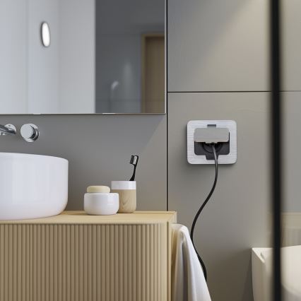 Brilagi - Boden-Einbausteckdose für den Außenbereich IP55 matt Chrom rechteckig