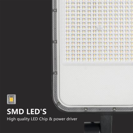 Brilagi - LED-Außen-Straßenleuchte mit 4 m Mast und schwenkbarem Gelenk URBANLIGHT LED/200W/230V schwarz IP65