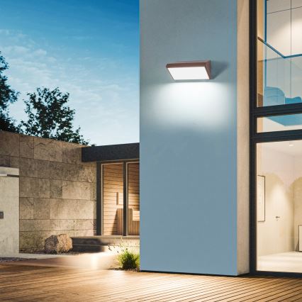 Brilagi - LED-Außenwandleuchte mit Sensor TRIANGLE LED/20W/230V, braun, IP65