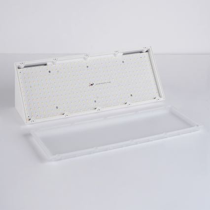 Brilagi - LED-Außenwandleuchte TRIANGLE LED/42W/230V 3000/4000/6500K weiß IP65