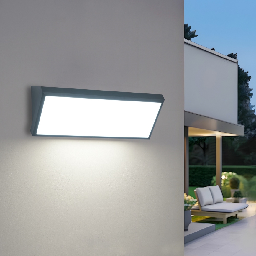 Brilagi - LED-Außenwandleuchte TRIANGLE LED/42W/230V 45 cm Anthrazit IP65