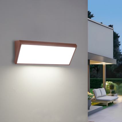 Brilagi - LED-Außenwandleuchte TRIANGLE LED/42W/230V braun IP65