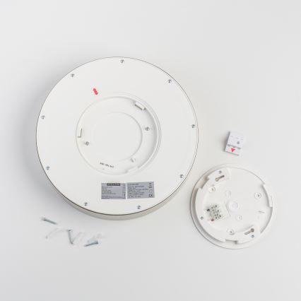 Brilagi - LED Badezimmer-Deckenleuchte POOL LED/24W/230V 3000/4000/5500K Ø 30 cm IP54 mattchrom