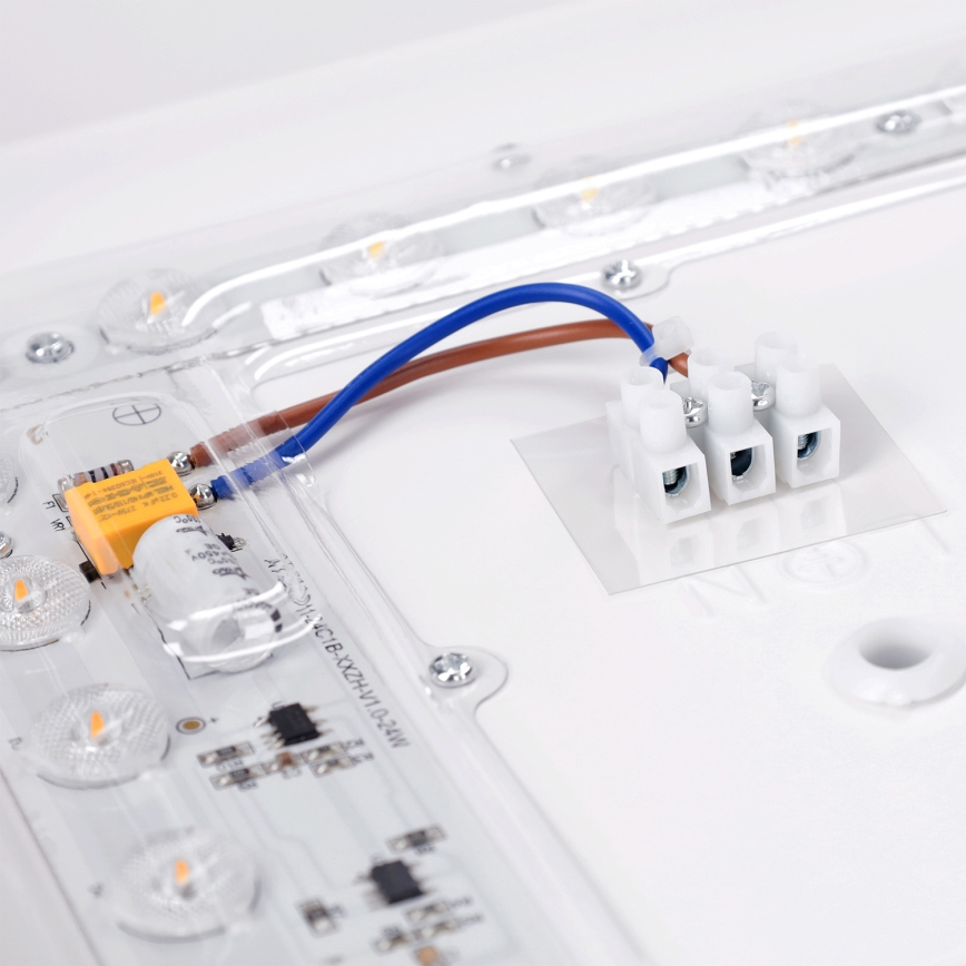 Brilagi - LED-Deckenleuchte PILANA LED/24W/230V Eiche/Weiß 32x32 cm
