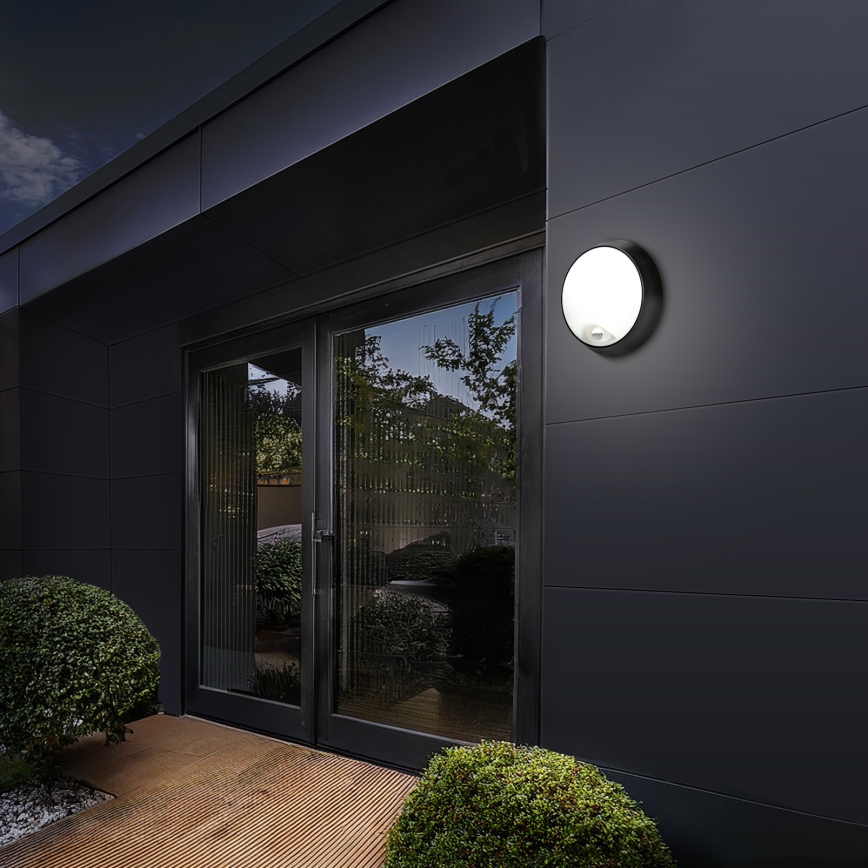 Brilagi - LED Outdoor-Wandleuchte mit Sensor 2-in-1 BULKHEAD LED/20W/230V IP65