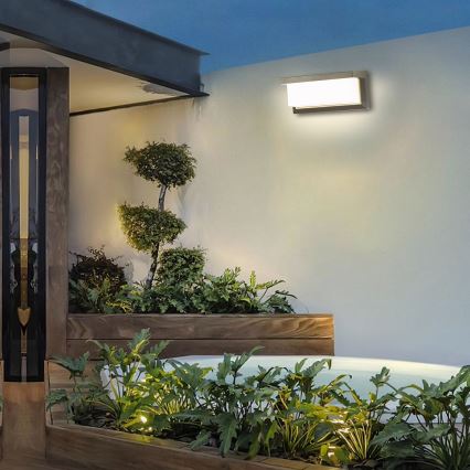 Brilagi - LED RGBW dimmbare Außen-Wandleuchte BRICKY 1xE27/15W/230V 2700-6500K IP54 grau