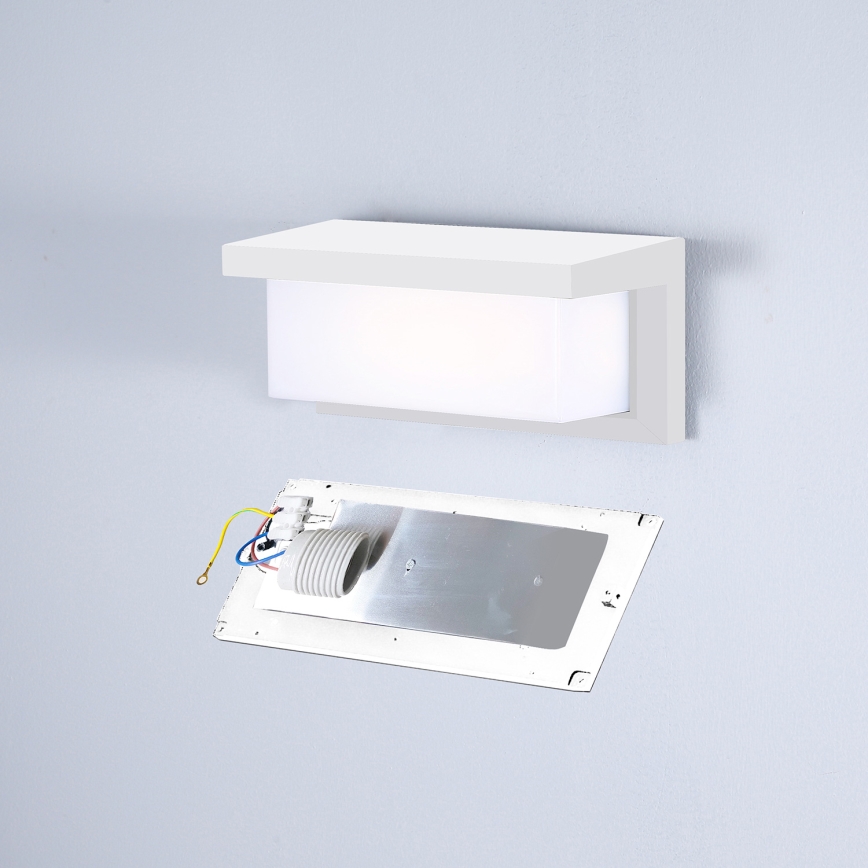 Brilagi - LED RGBW dimmbare Außenwandleuchte BRICKY 1xE27/9W/230V 2700–6500K IP54 Weiß