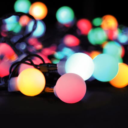 Brilagi - LED RGBW Weihnachskette für Außen100xLED/8 Funktionen15m IP44 + Fernbedienung