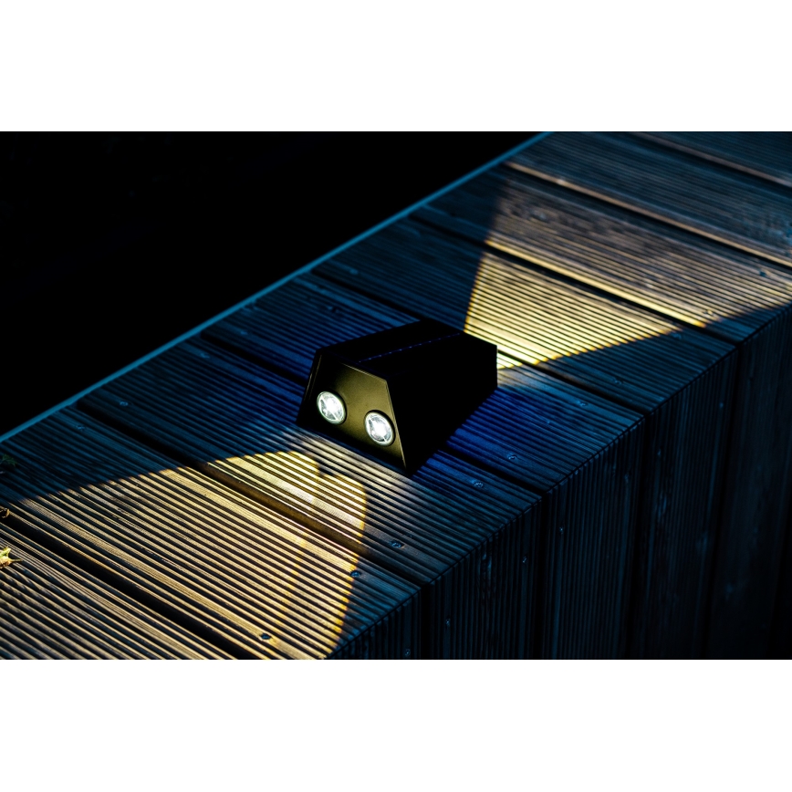 Brilagi - LED-Solarwandleuchte PYRAMID LED/2W/3,2V IP54