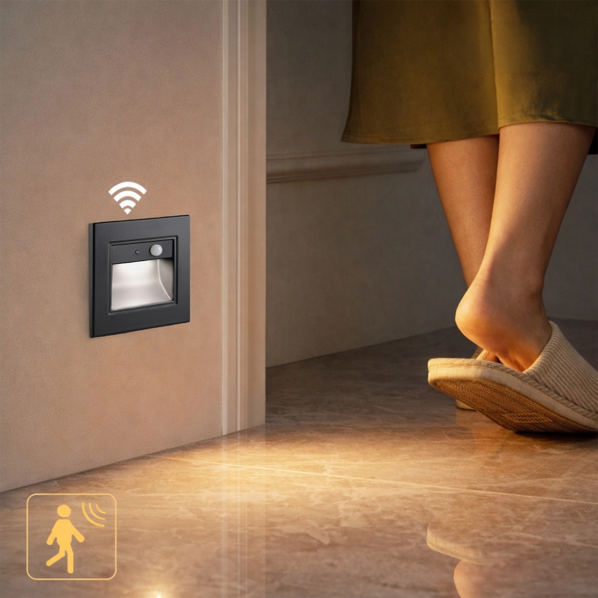 Brilagi - LED-Treppenleuchte mit Sensor STEP LIGHT LED/1,5W/230V IP44 schwarz