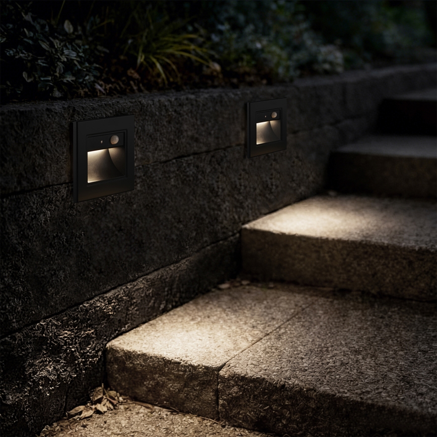 Brilagi - LED-Treppenleuchte mit Sensor STEP LIGHT LED/1,5W/230V IP44 schwarz