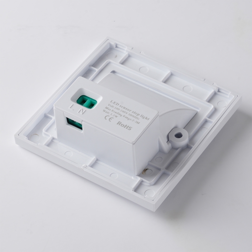Brilagi - LED Treppenleuchte mit Sensor STEP LIGHT LED/1,5W/230V IP44 weiß