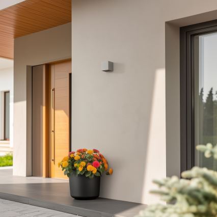 Brilagi - LED-Wandleuchte für den Außenbereich CUBE LED/6W/230V grau IP54