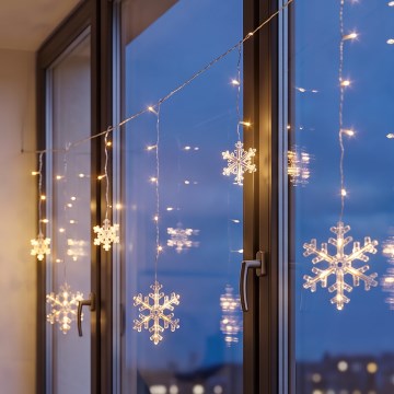 BRILAGI - LED-Weihnachts-Lichtervorhang 77xLED/3xAA/USB, 3,8 m, Schneeflocken, warmweiß