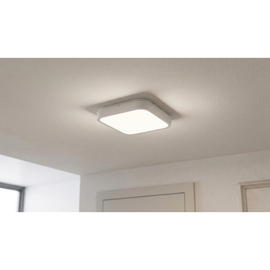 BRILAGI - LED Badezimmer-Deckenleuchte mit integriertem Sensor ZENNA LED/18W/230V 28,5 x 28,5 cm IP44 Weiß + Fernbedienung