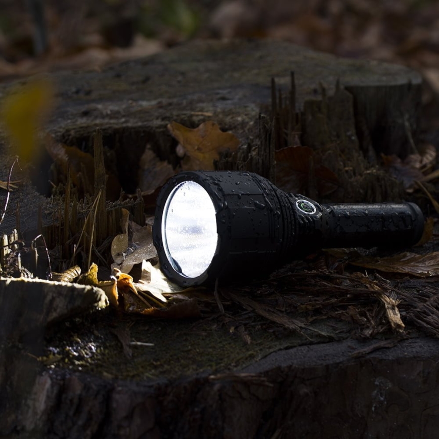 Dimmbare, aufladbare LED-Taschenlampe LED/30W/5V IPX7 3000 glänzend 4200 mAh