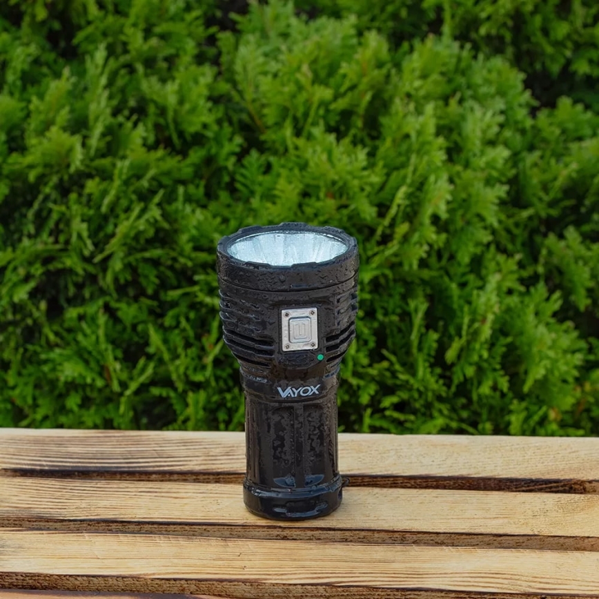 Dimmbare, aufladbare LED-Taschenlampe LED/5V IPX4 600 glänzend 1200 mAh