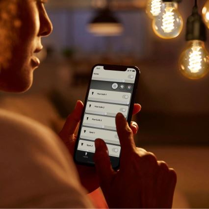 Dimmbare LED-Glühbirne Philips Hue WEIẞER GLÜHFADEN A60 E27/7W/230V 2100K