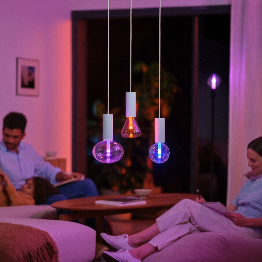 Dimmbare LED-RGBW-Lampe Philips Hue White And Color Ambiance E27/6,5W/230V 2000-6500K