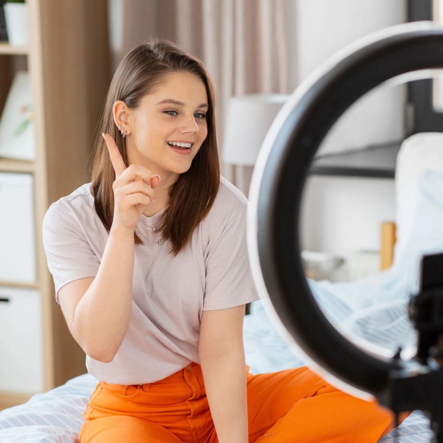 Dimmbare LED-Leuchte mit Stativ und Halterung für Vlogging LED/10W/5V 2700-6500K