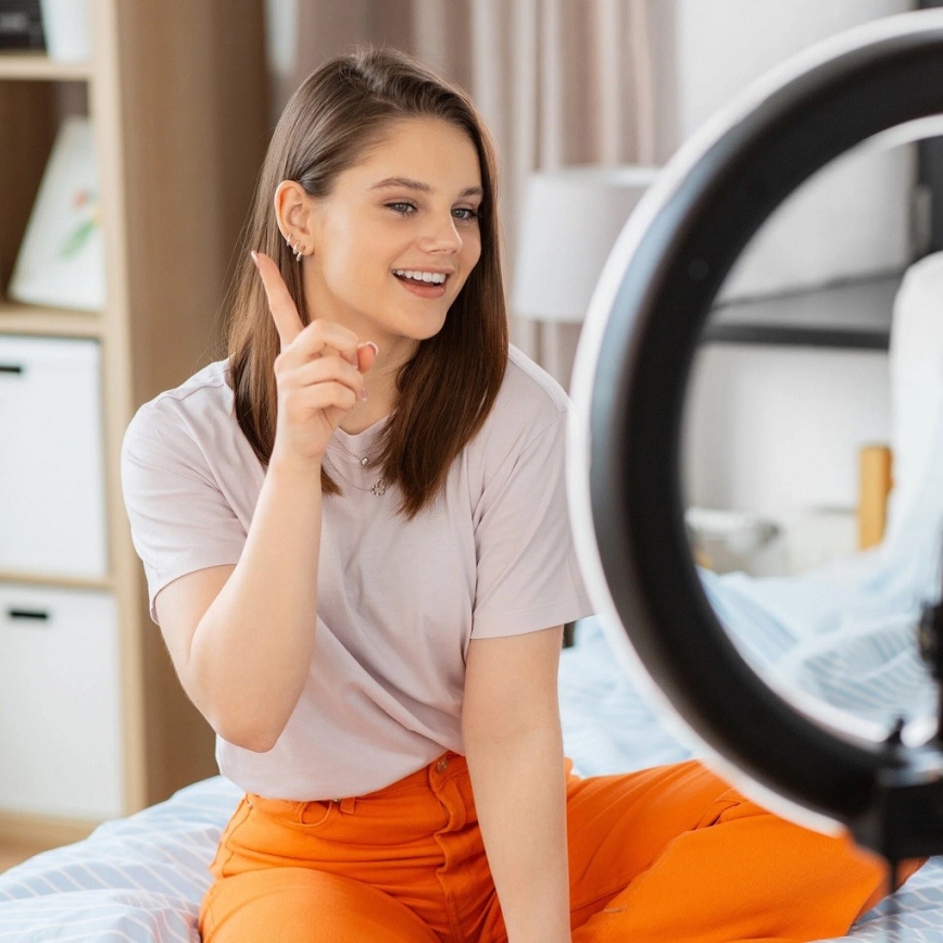 Dimmbare LED-Leuchte mit Stativ und Halterung für Vlogging LED/15W/5V 2700-6500K